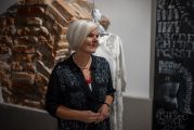 Barbara Galińska Kaligrafia, fot. Artur Należyty